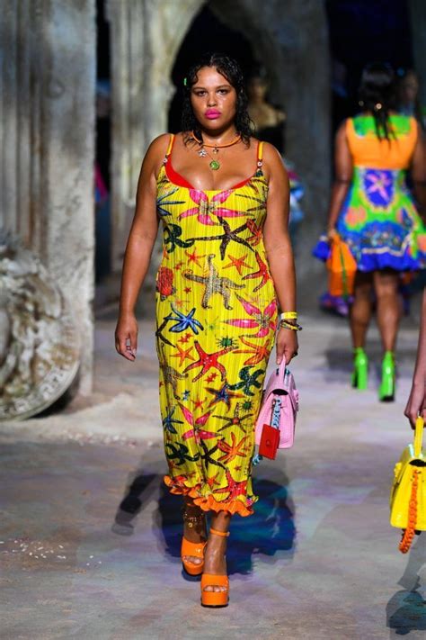 versace ss21 dress